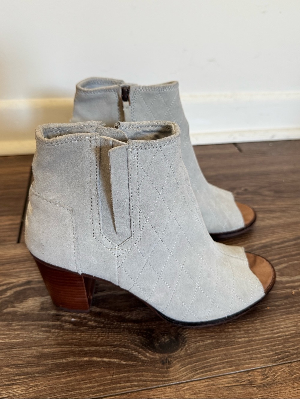 TOMS Majorca Gray Suede Peep Toe Booties 8.5